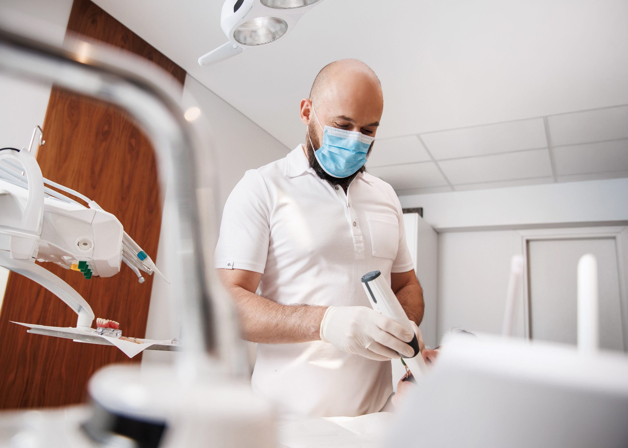 Tomas Stumbrys apie estetinį plombavimą